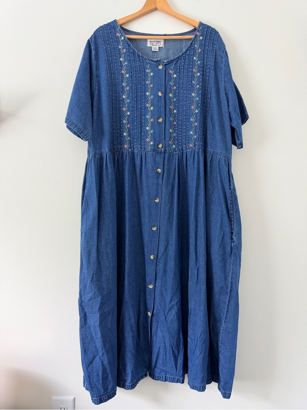 Vintage Floral Embroidered Denim Midi Dress